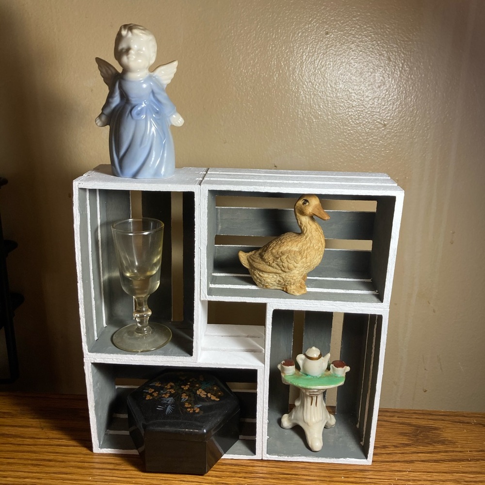 shelf - Picture 6 of 7